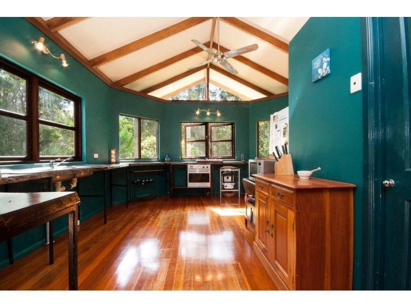 61 Carriage Way, Cooroibah QLD 4565