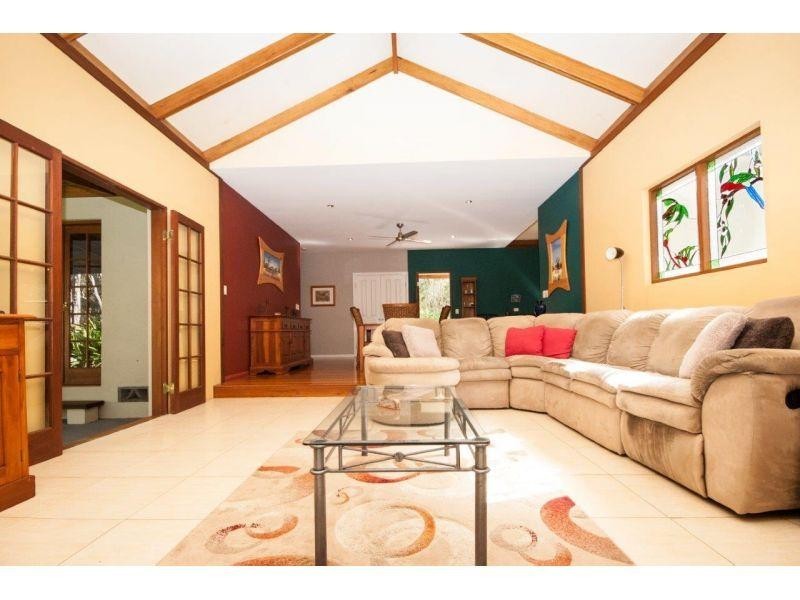61 Carriage Way, Cooroibah QLD 4565