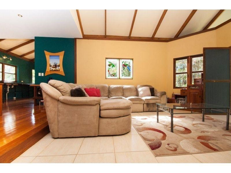 61 Carriage Way, Cooroibah QLD 4565