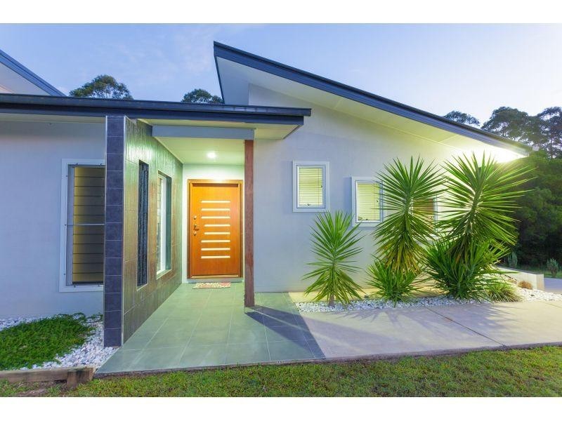 11 Friarbird Place, Pomona QLD 4568
