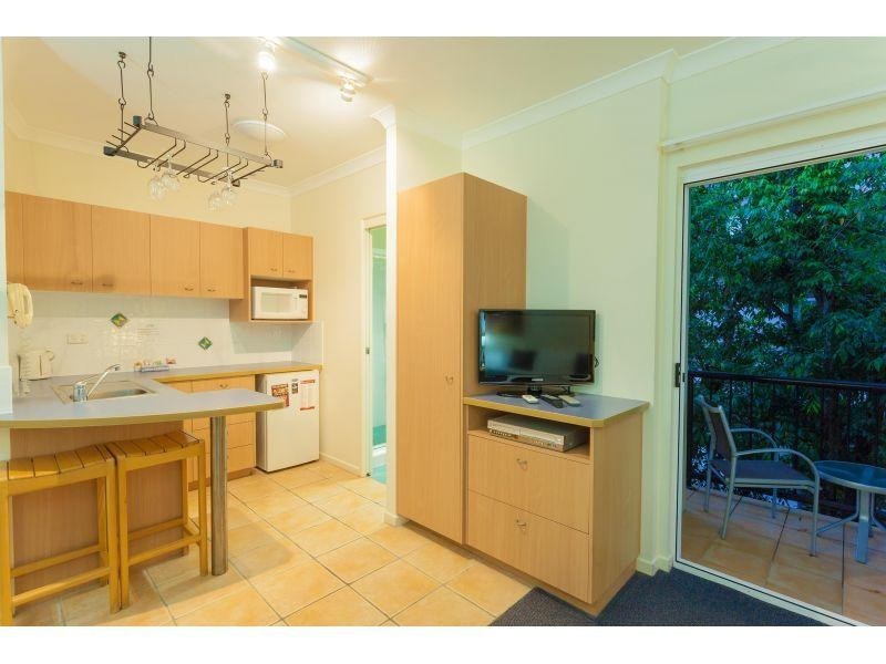 36 & 37/9 Albert Street, Noosaville QLD 4566