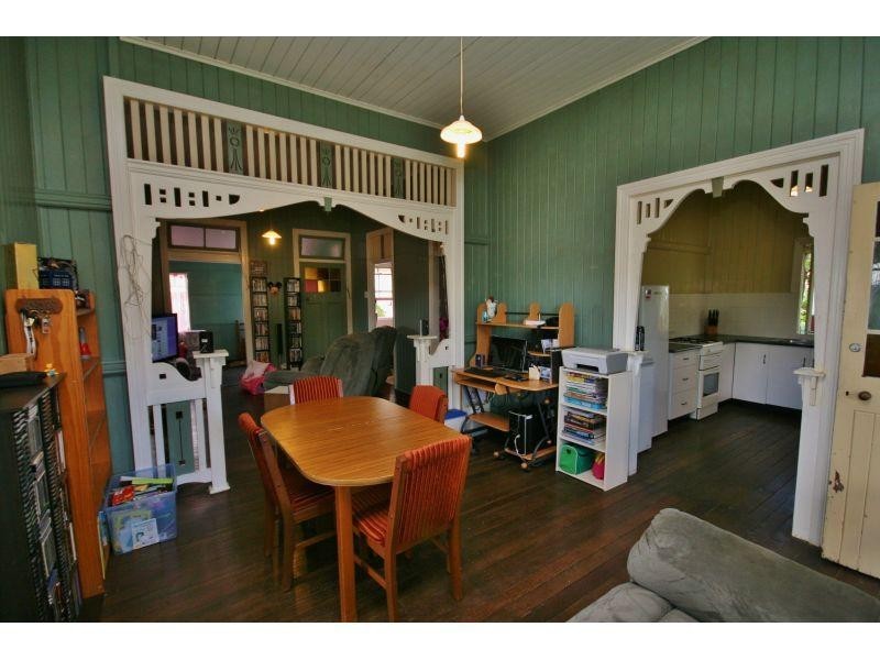 6 Chatsworth Road, Gympie QLD 4570