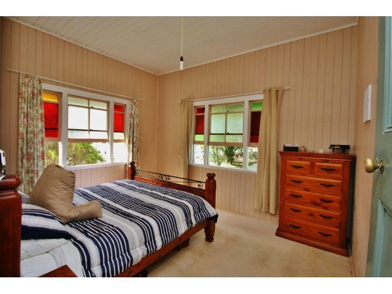 6 Chatsworth Road, Gympie QLD 4570