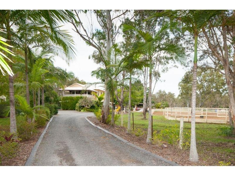 15 Yatama Place, Cooroibah QLD 4565