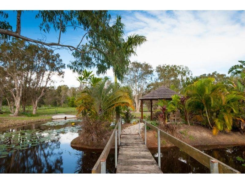 15 Yatama Place, Cooroibah QLD 4565