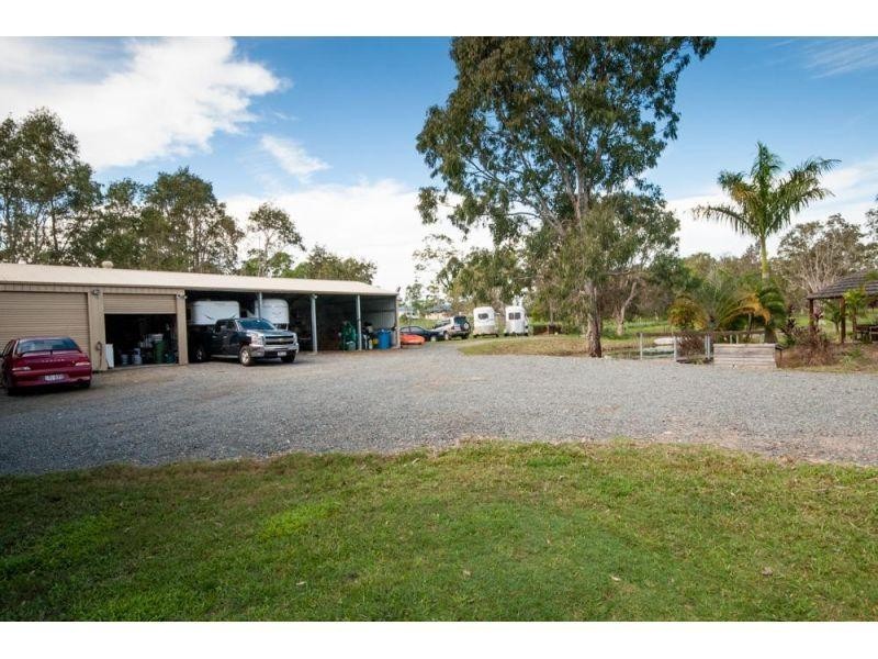 15 Yatama Place, Cooroibah QLD 4565