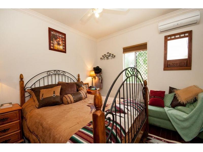 15 Yatama Place, Cooroibah QLD 4565