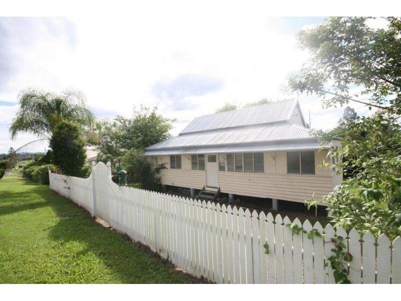 24  Cross Street, Gympie QLD 4570