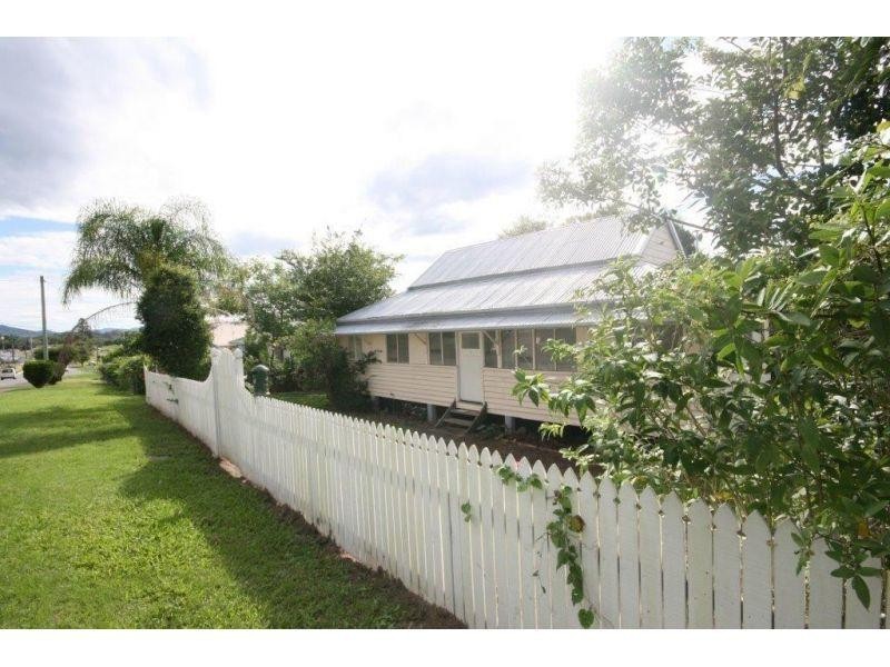 24  Cross Street, Gympie QLD 4570
