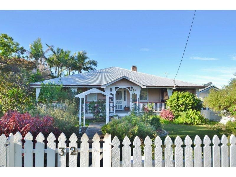 32 Hilton Road, Gympie QLD 4570