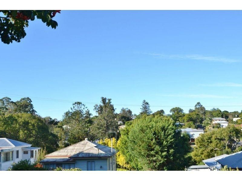 32 Hilton Road, Gympie QLD 4570