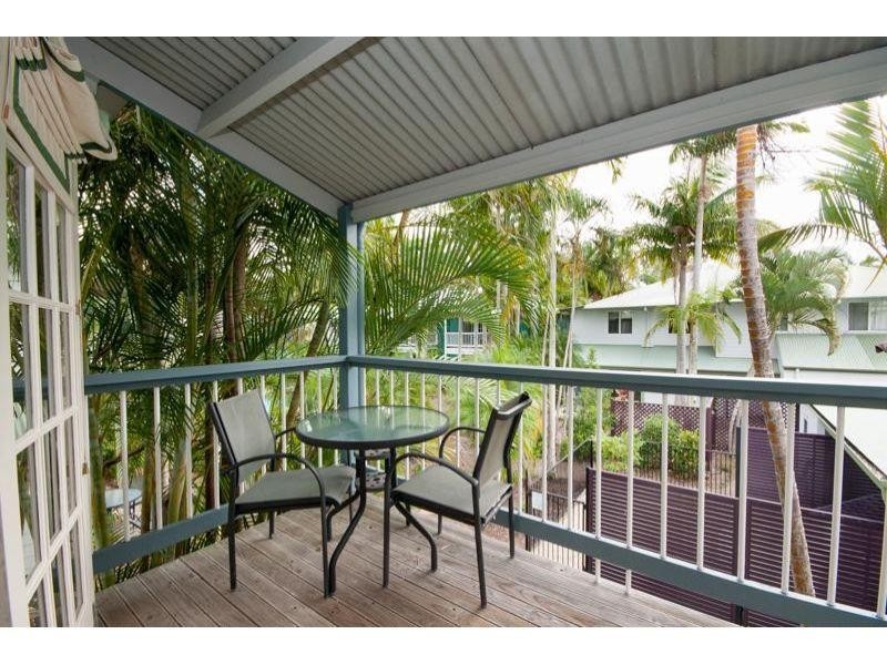 32 / 12 Robert Street, Noosaville QLD 4566