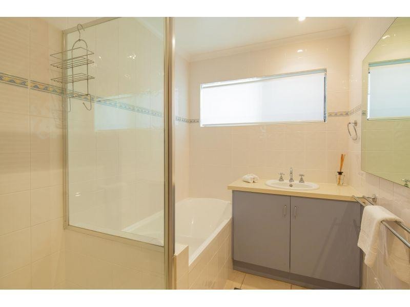 5/159 Gympie Terrace, Noosaville QLD 4566