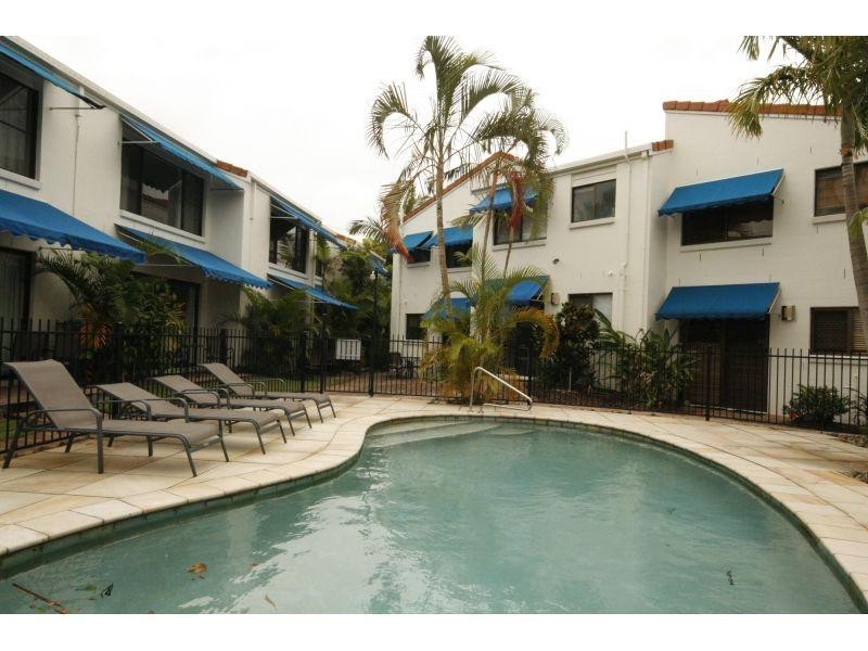 2/272 Weyba Road, Noosaville QLD 4566