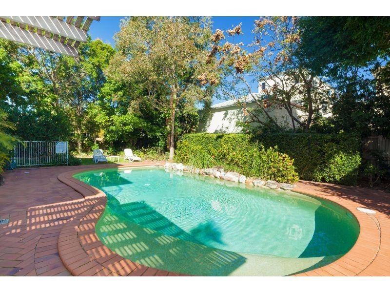 2/3 William Street, Noosaville QLD 4566