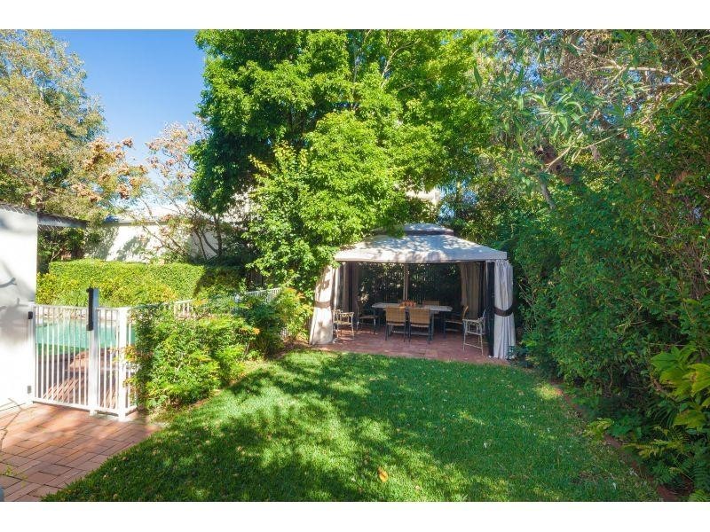 2/3 William Street, Noosaville QLD 4566