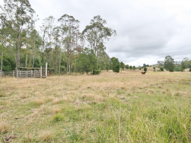 290 Moy Pocket Road, Brooloo QLD 4570