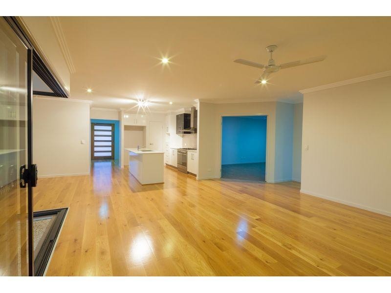 16 Lindfield Circuit, Noosaville QLD 4566