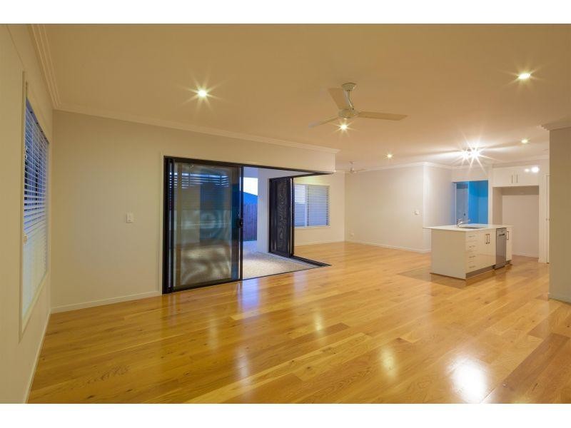 16 Lindfield Circuit, Noosaville QLD 4566