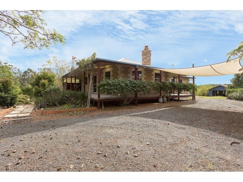 33 Kress Road, Tuchekoi QLD 4570