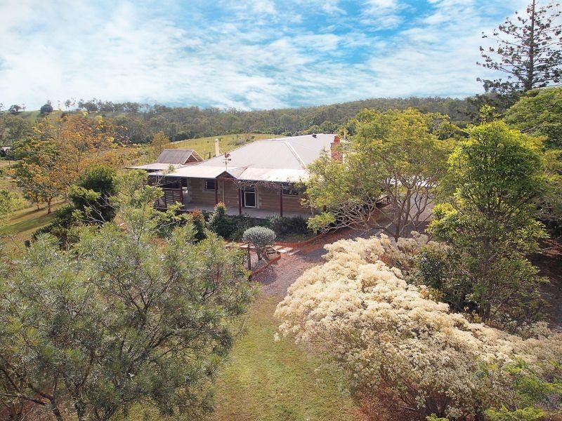 33 Kress Road, Tuchekoi QLD 4570
