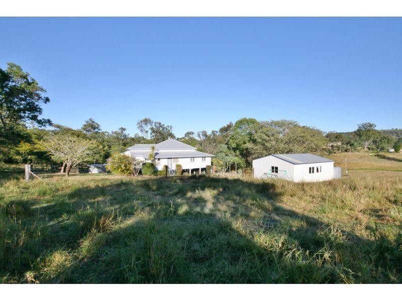 33 Lagoon Pocket Road, Long Flat QLD 4570