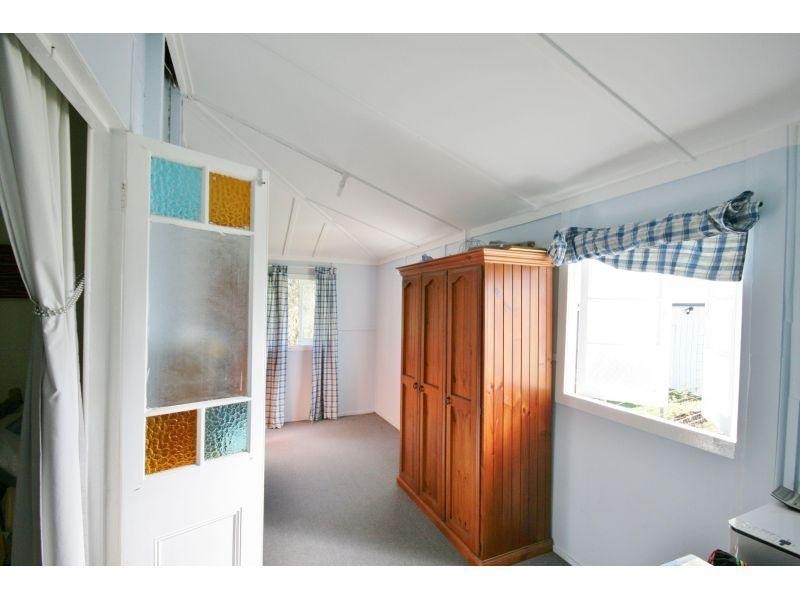 33 Lagoon Pocket Road, Long Flat QLD 4570