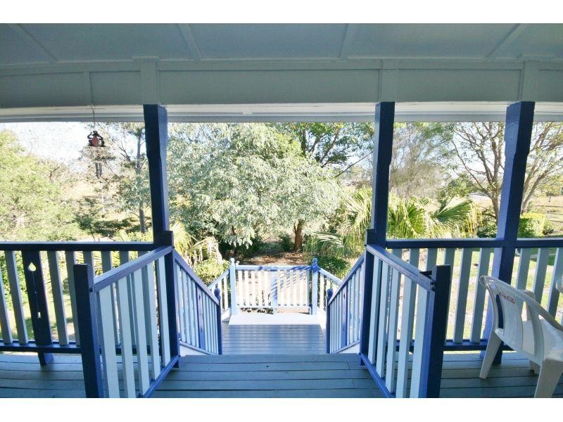 33 Lagoon Pocket Road, Long Flat QLD 4570