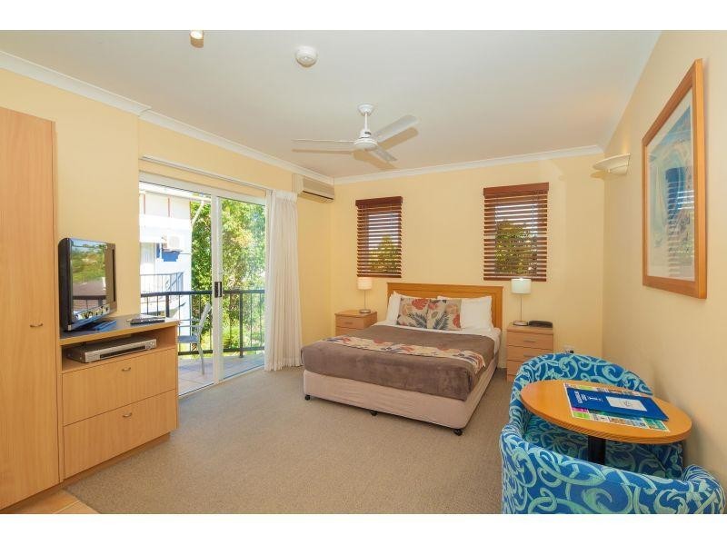 24 & 25/9 Albert Street, Noosaville QLD 4566