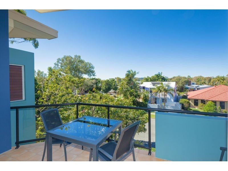 24 & 25/9 Albert Street, Noosaville QLD 4566