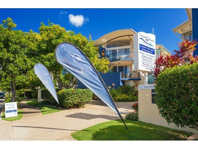 24 & 25/9 Albert Street, Noosaville QLD 4566
