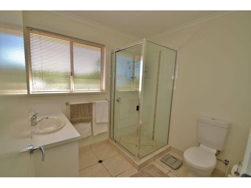 10 Jasmine Avenue, Southside QLD 4570