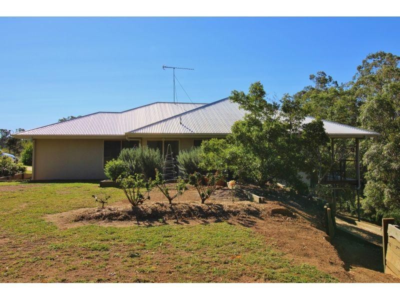 10 Jasmine Avenue, Southside QLD 4570
