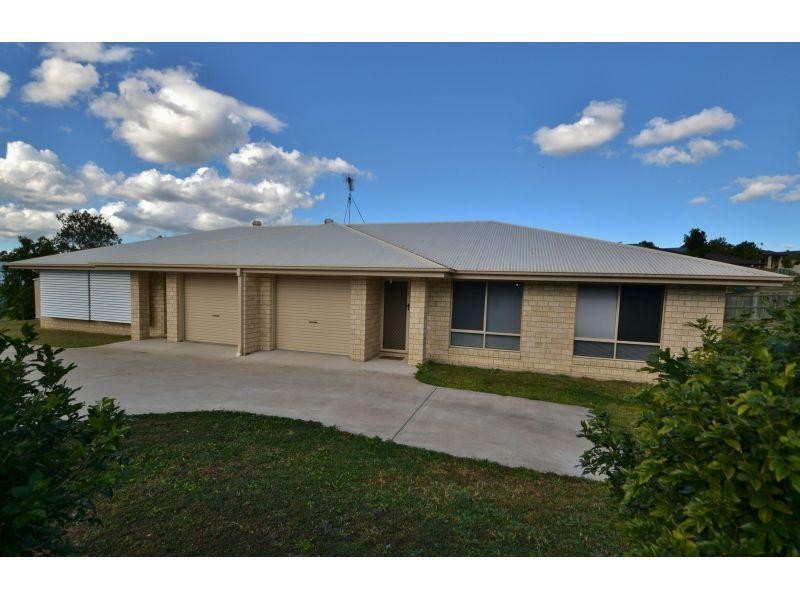 5b Vista Close, Southside QLD 4570