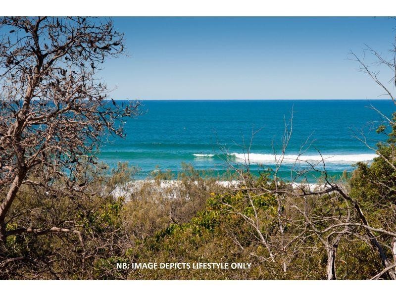 2 Orient Drive, Sunrise Beach QLD 4567