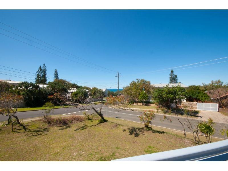 2 Orient Drive, Sunrise Beach QLD 4567