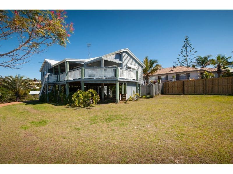 2 Orient Drive, Sunrise Beach QLD 4567