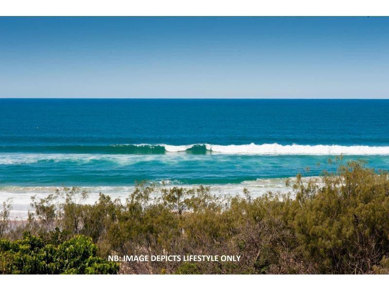 2 Orient Drive, Sunrise Beach QLD 4567