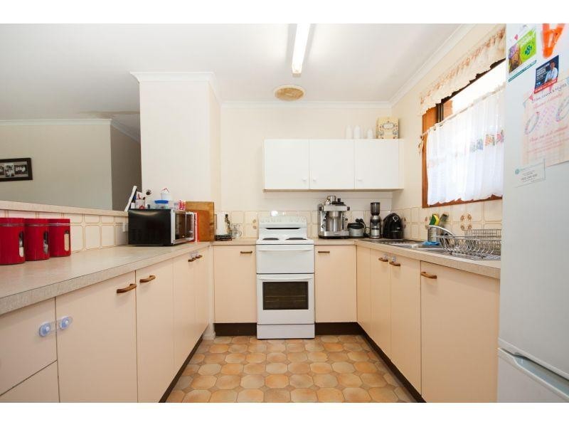 31 Leslie Drive, Noosa Heads QLD 4567