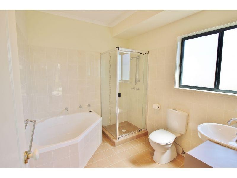 62  Fairway Drive, Gympie QLD 4570