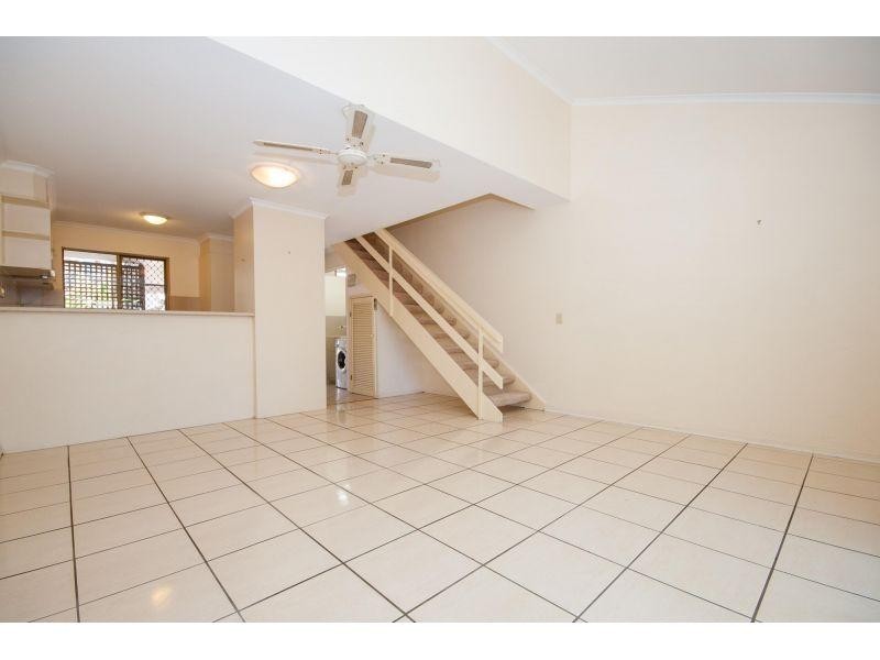 3/37-39  Thomas Street, Noosaville QLD 4566