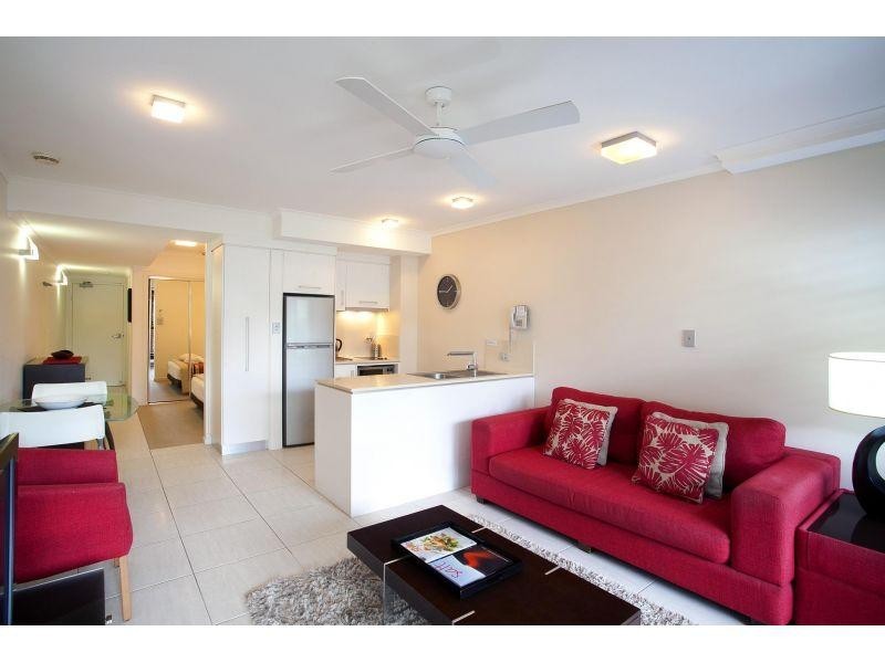 5/287 Gympie Terrace, Noosaville QLD 4566