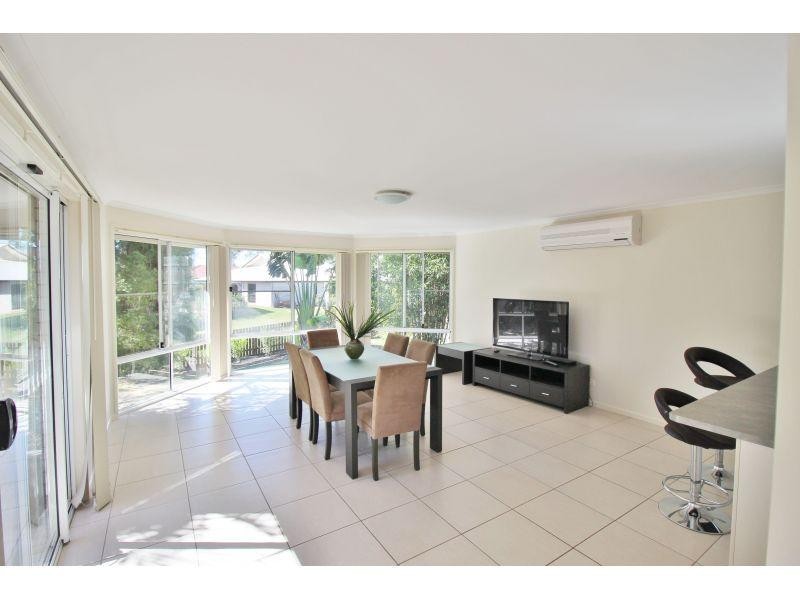 39 Julienne Street, Southside QLD 4570