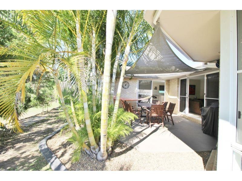 39 Julienne Street, Southside QLD 4570