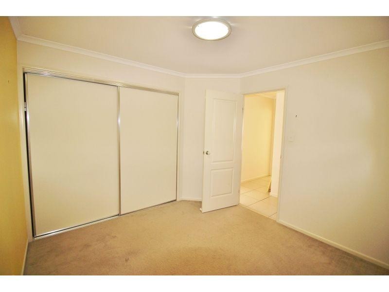 39 Julienne Street, Southside QLD 4570