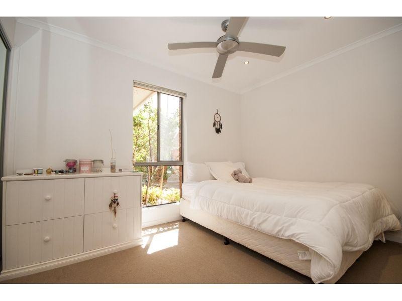 1/8 Woorookool Place, Noosaville QLD 4566