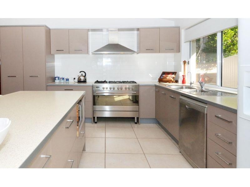 7 Laguna St, Boreen Point QLD 4565