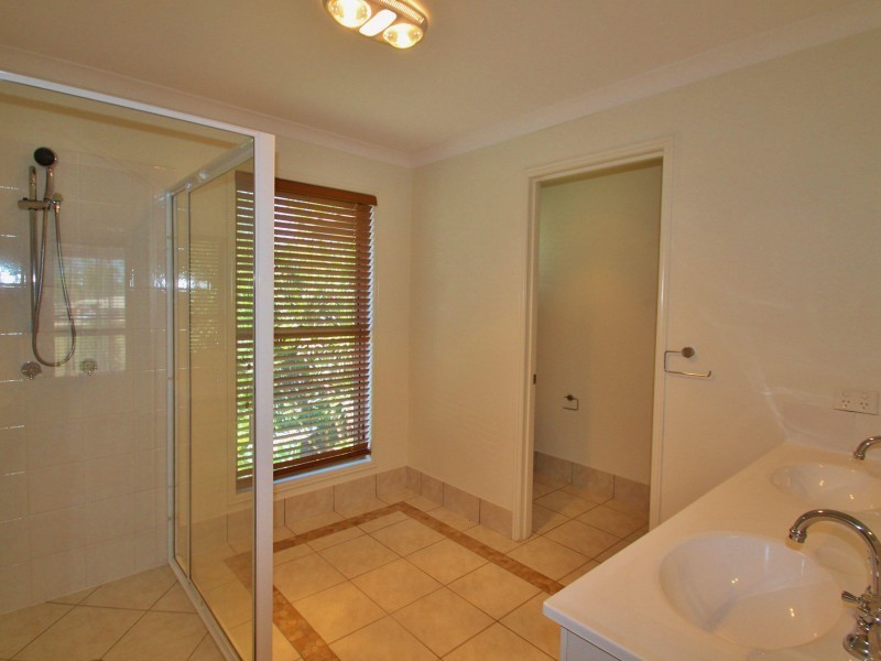 10 Forest Ridge Drive, Tamaree QLD 4570
