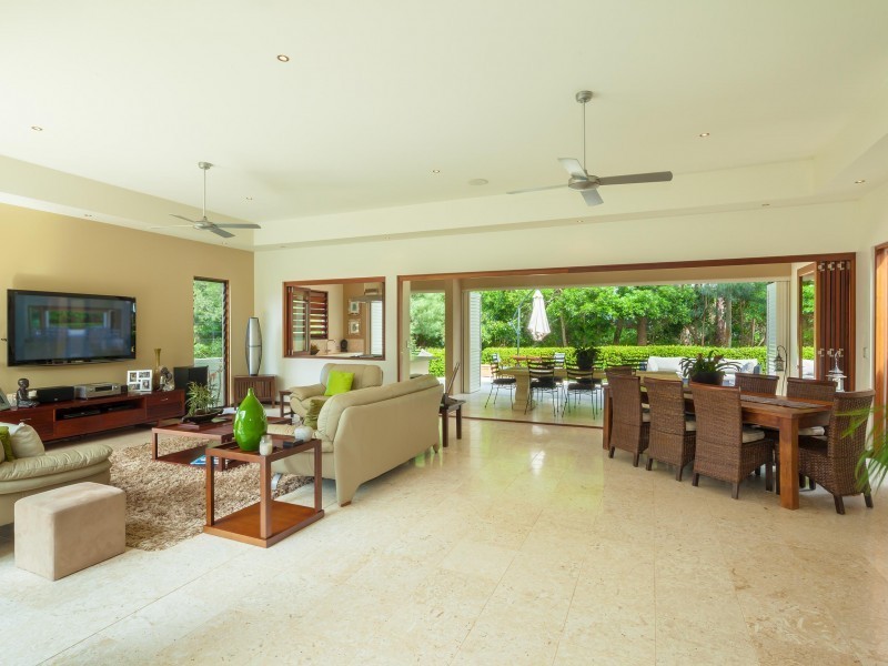 754/61 Noosa Springs Dr, Noosa Heads QLD 4567