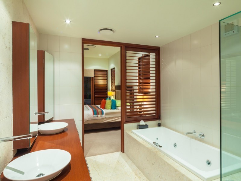 754/61 Noosa Springs Dr, Noosa Heads QLD 4567